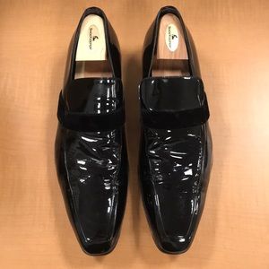 gucci loafers with tuxedo